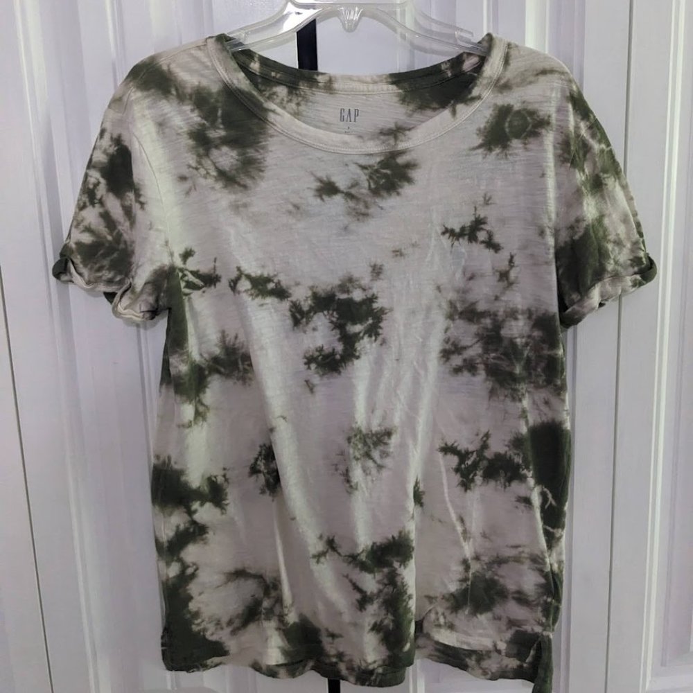 GAP Green and White Tie Dye Shirt Womens S